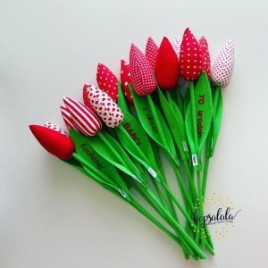 tulipany czerwone